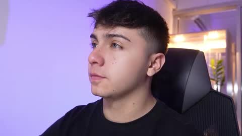 aron__cooper online show from December 4, 3:43 pm