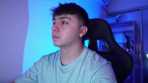 aron__cooper online show from April 3, 2:37 pm