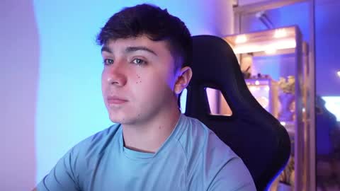 aron__cooper online show from April 15, 1:45 am