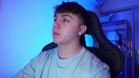 aron__cooper online show from June 25, 4:55 pm