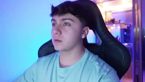 aron__cooper online show from July 14, 11:32 pm