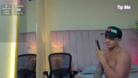 ARON BOLT online show from January 10, 2:35 am