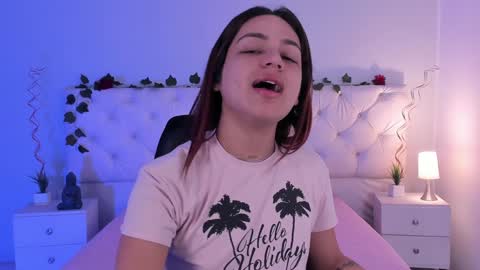 Aron cruz  online show from January 23, 2:17 pm