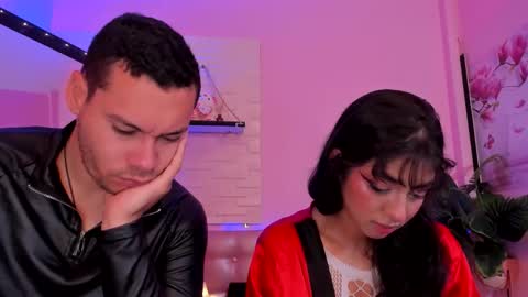 Snapshot of aronandmoli chatting on May 29, 1:09 pm aronandmoli online show from May 29, 1:09 pm