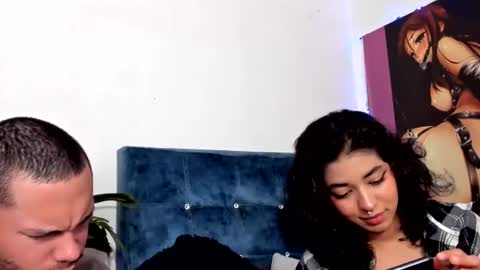 Snapshot of aronandmoli chatting on June 22, 2:02 am aronandmoli online show from June 22, 2:02 am
