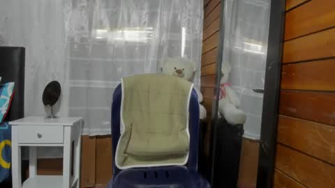 Aron G Franco online show from February 12, 8:18 pm