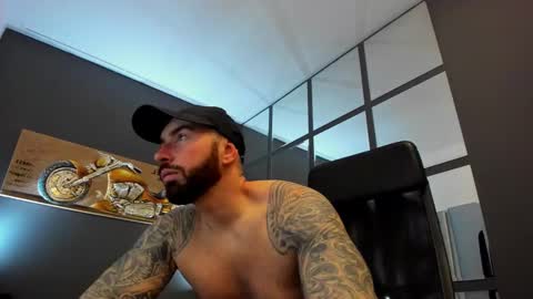 AronGrant online show from February 4, 8:24 am