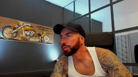 AronGrant online show from October 8, 9:07 am