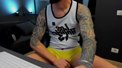 AronGrant online show from February 8, 9:56 am