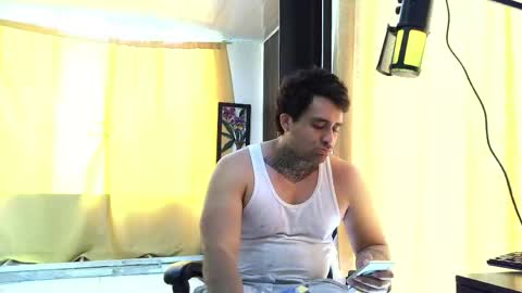aronmiller online show from June 4, 1:39 pm