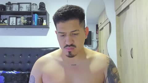 ARON  Independent model  online show from December 2, 2:28 am