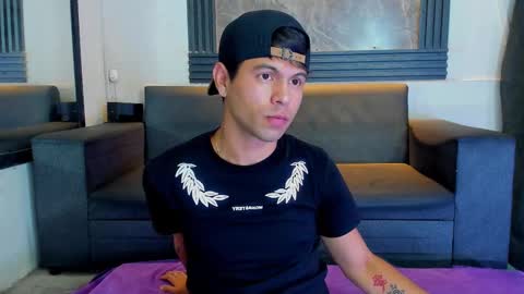 Aroon   online show from December 21, 7:10 pm