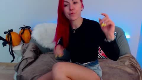 arri_ella online show from October 27, 1:09 am