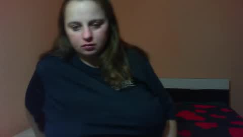 Snapshot of arriana98 chatting on December 3, 3:20 am Arriana online show from December 3, 3:20 am