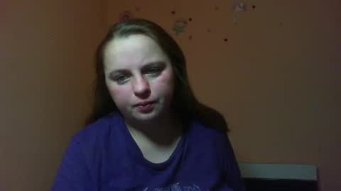 Snapshot of arriana98 chatting on December 8, 3:43 am Arriana online show from December 8, 3:43 am