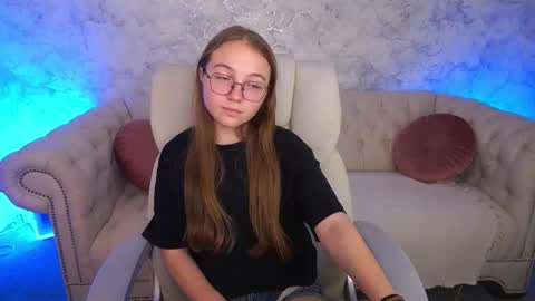 arrinawair online show from September 9, 8:25 am