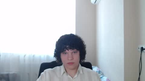 Snapshot of arsen_schneider chatting on July 16, 12:44 pm Arsen online show from July 16, 12:44 pm