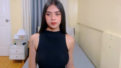 Snapshot of art_of_athena chatting on March 21, 12:37 am YOUR ULTIMATE MISTRESS ATHENA online show from March 21, 12:37 am