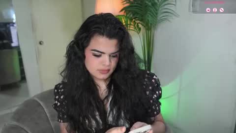 Chloe  online show from October 12, 9:58 pm