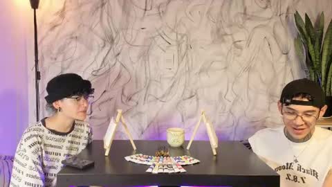   online show from June 1, 12:34 am