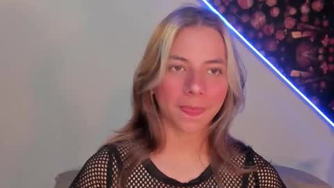 Snapshot of artemisablake chatting on February 28, 4:53 pm artemisablake online show from February 28, 4:53 pm