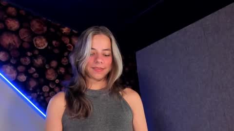 Snapshot of artemisablake chatting on March 8, 5:11 pm artemisablake online show from March 8, 5:11 pm