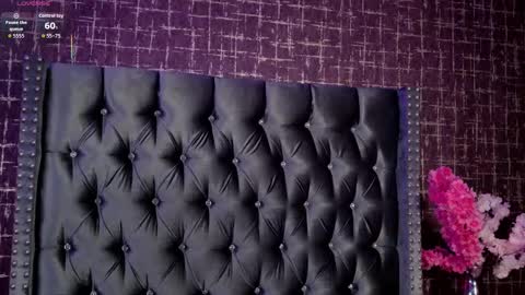 Snapshot of artemisablake chatting on October 1, 5:30 pm artemisablake online show from October 1, 5:30 pm