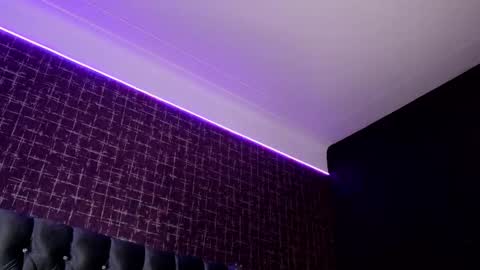 Snapshot of artemisablake chatting on October 6, 4:37 pm artemisablake online show from October 6, 4:37 pm