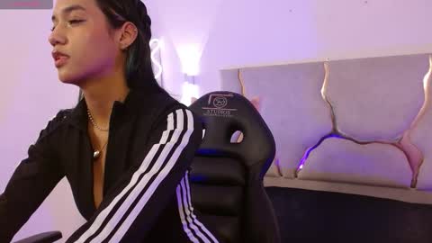 artemiss_tay online show from January 14, 7:19 pm