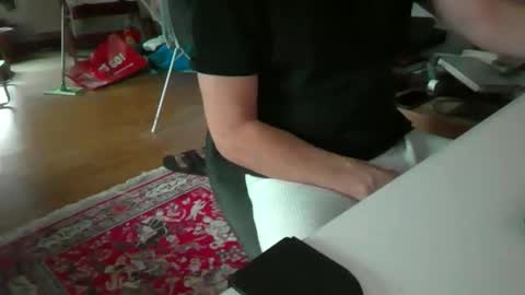 artesian99 online show from November 12, 8:04 am