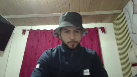 arthur1718 online show from March 17, 2:16 am