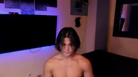 I AM HERE online show from June 22, 11:46 pm