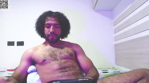 Snapshot of arthur_jamess chatting on January 23, 12:14 am arthur_jamess online show from January 23, 12:14 am