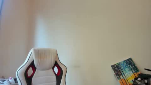 MIA online show from October 22, 8:58 am