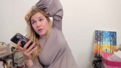 MIA online show from November 14, 11:24 pm