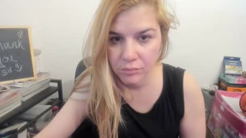 MIA online show from March 8, 9:02 am