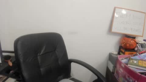 MIA online show from April 13, 8:25 pm