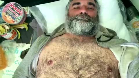 Snapshot of arturdivus chatting on March 29, 10:59 am ArturDivus online show from March 29, 10:59 am