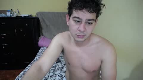 Snapshot of arvahot69 chatting on September 14, 3:22 pm arvahot69 online show from September 14, 3:22 pm
