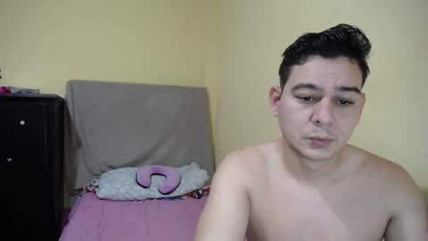 Snapshot of arvahot69 chatting on September 29, 10:36 pm arvahot69 online show from September 29, 10:36 pm
