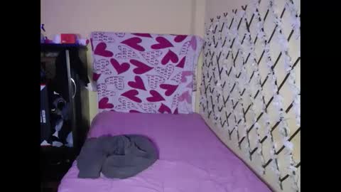 Snapshot of arvahot69 chatting on October 7, 10:45 am arvahot69 online show from October 7, 10:45 am