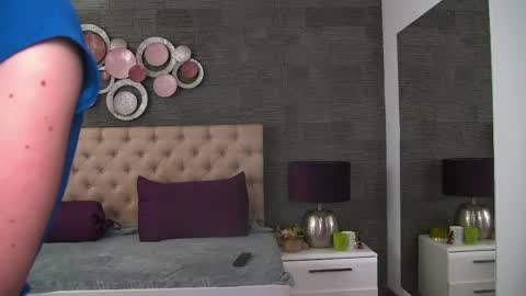 Snapshot of arya_joy chatting on May 18, 4:29 am arya_joy online show from May 18, 4:29 am