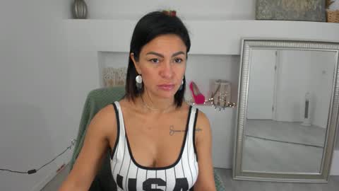 Snapshot of arya_lexa chatting on October 11, 4:38 pm Arya online show from October 11, 4:38 pm
