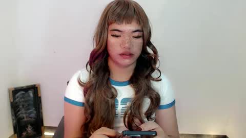 Snapshot of arya_lightning chatting on February 14, 12:18 am ARYA online show from February 14, 12:18 am