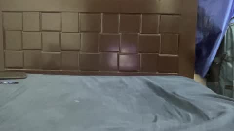 aryan_980763874 online show from February 8, 12:52 pm