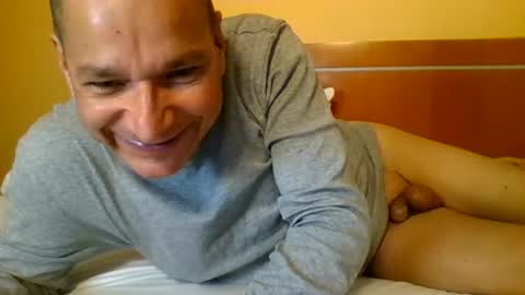 Snapshot of as660660 chatting on September 25, 11:52 pm as660660 online show from September 25, 11:52 pm