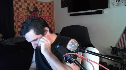 devilPup75 online show from October 16, 1:50 am