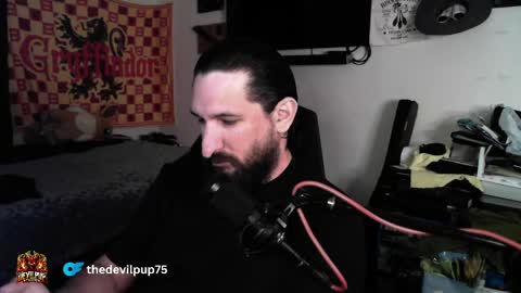 devilPup75 online show from March 22, 2:37 am