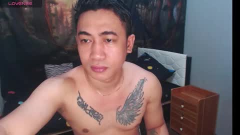 Snapshot of asanhardasrock chatting on October 19, 8:59 am joe eros online show from October 19, 8:59 am