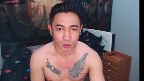 Snapshot of asanhardasrock chatting on October 20, 9:32 am joe eros online show from October 20, 9:32 am